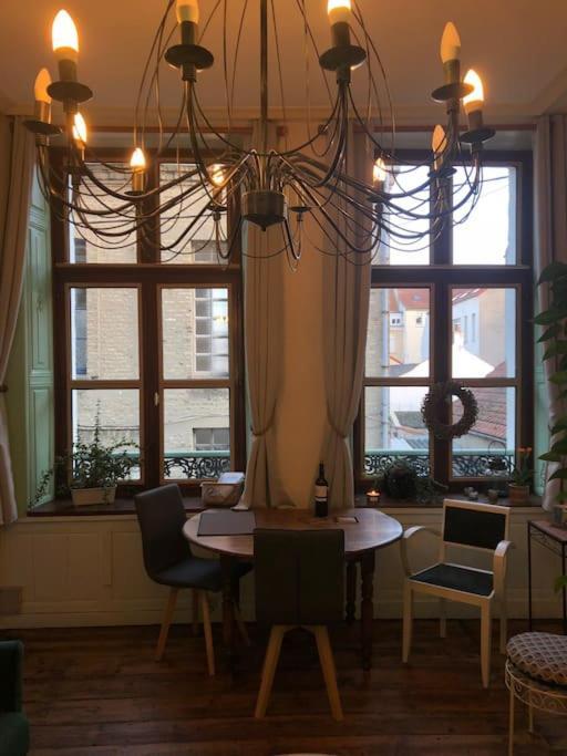 L'Omerade: Appartement De Charme Dans Une Maison Audomaroise Saint-Omer  Eksteriør billede